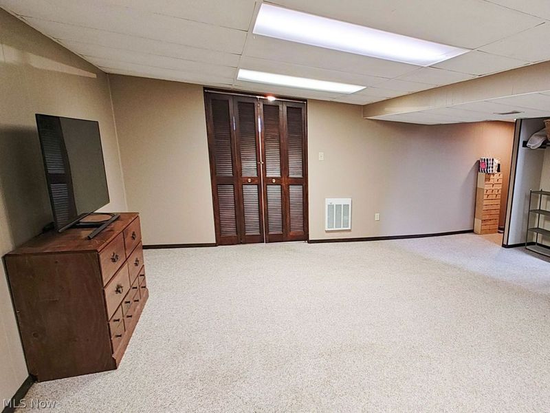 237 W Hopewell Drive , Struthers, OH 44471 Photo 16