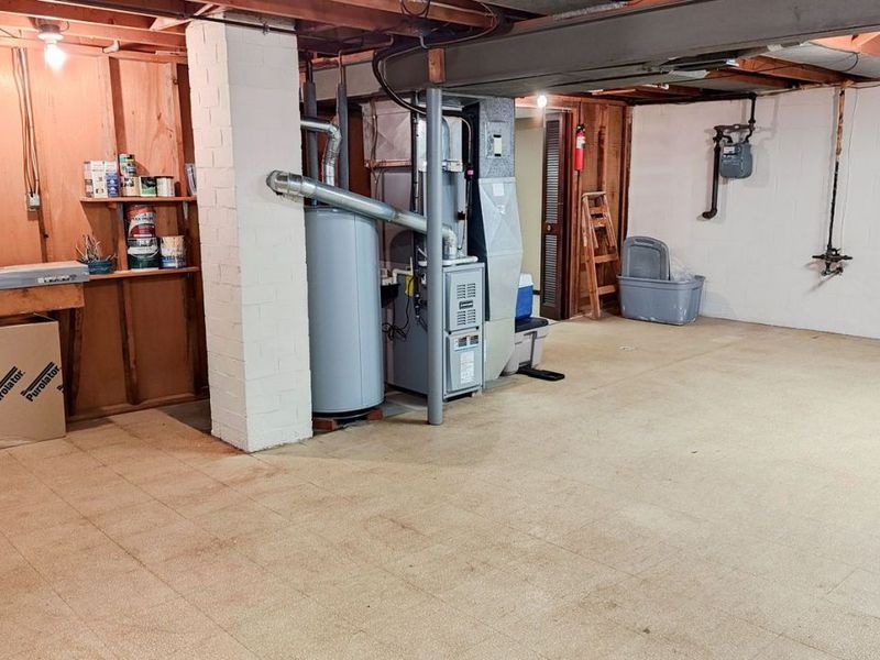 237 W Hopewell Drive , Struthers, OH 44471 Photo 20