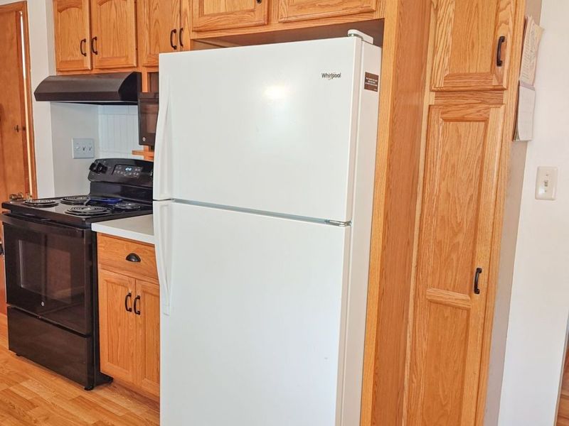 237 W Hopewell Drive , Struthers, OH 44471 Photo 9