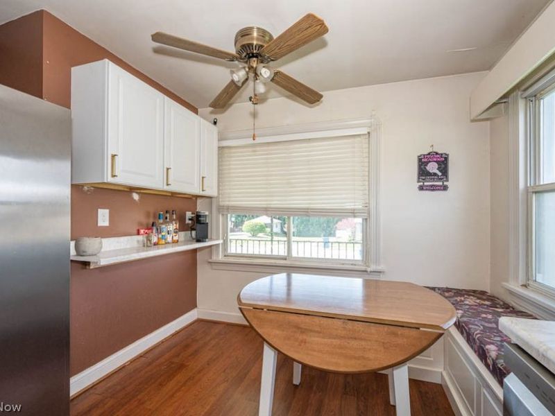 436 W Wood Street, Lowellville, OH 44436 Photo 6