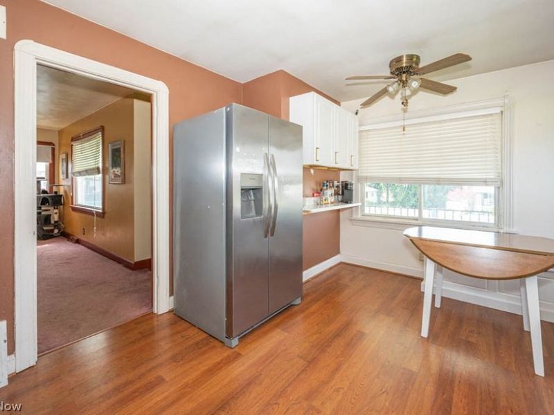 436 W Wood Street, Lowellville, OH 44436 Photo 7