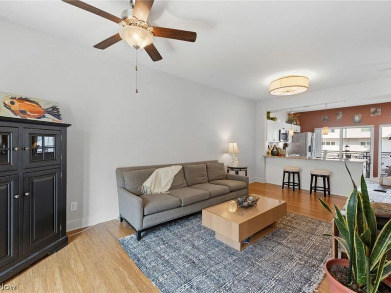 7306 Marina Court, Cleveland, OH 44102 Photo 10