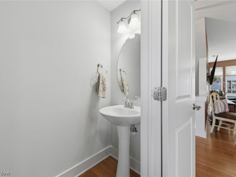 7306 Marina Court, Cleveland, OH 44102 Photo 15