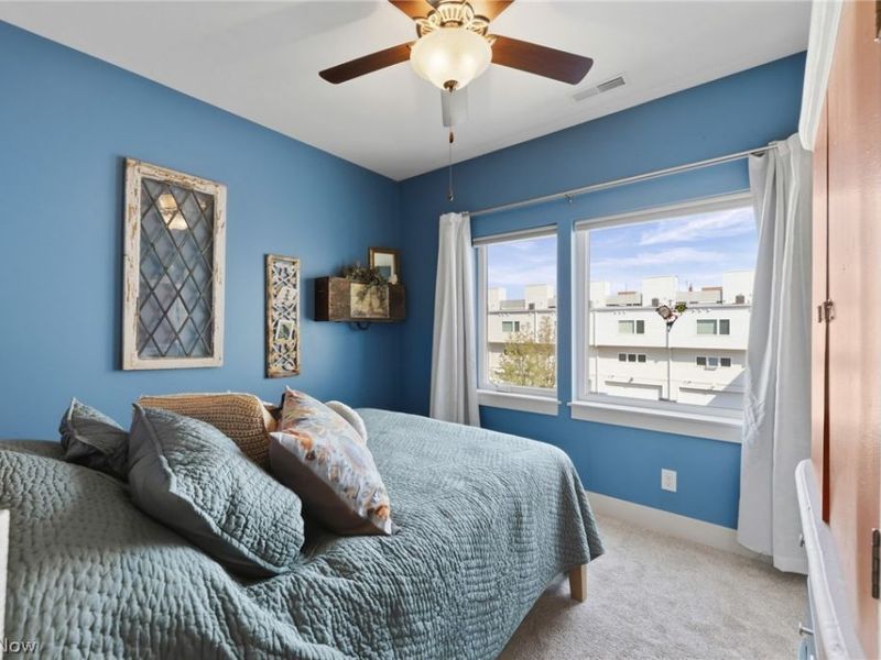 7306 Marina Court, Cleveland, OH 44102 Photo 24