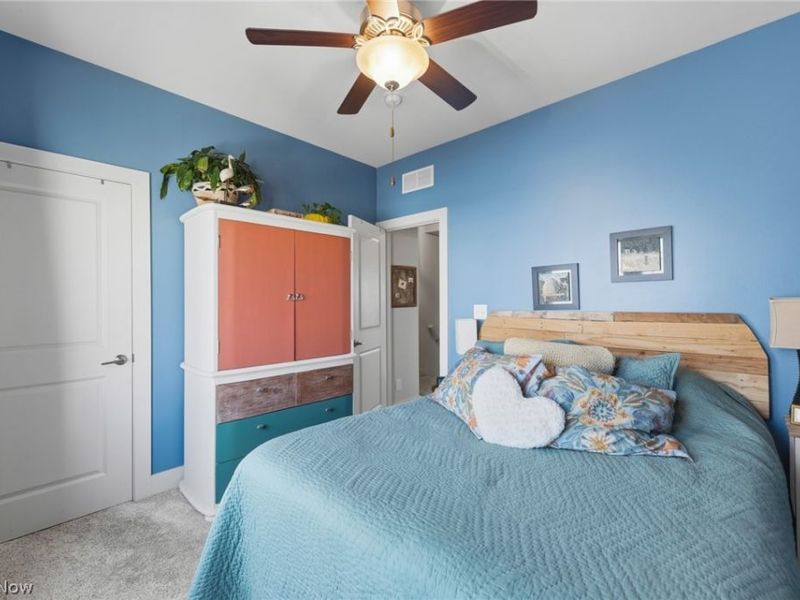 7306 Marina Court, Cleveland, OH 44102 Photo 25