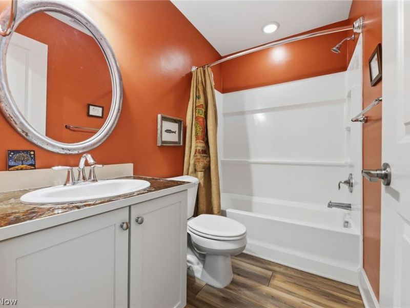 7306 Marina Court, Cleveland, OH 44102 Photo 26