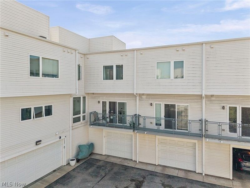 7306 Marina Court, Cleveland, OH 44102 Photo 34