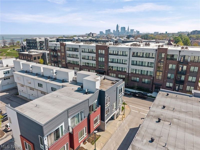 7306 Marina Court, Cleveland, OH 44102 Photo 36