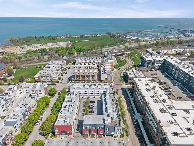 7306 Marina Court, Cleveland, OH 44102 Photo 40