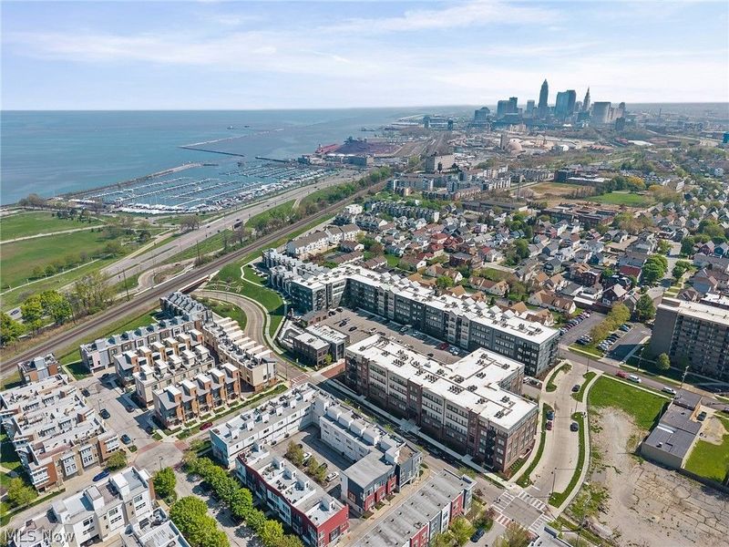 7306 Marina Court, Cleveland, OH 44102 Photo 41