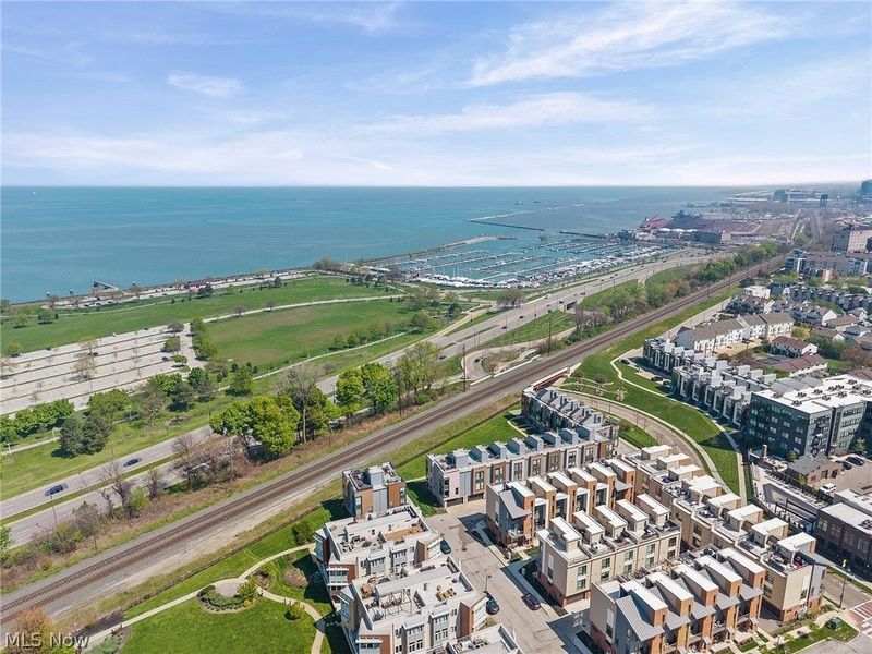 7306 Marina Court, Cleveland, OH 44102 Photo 43