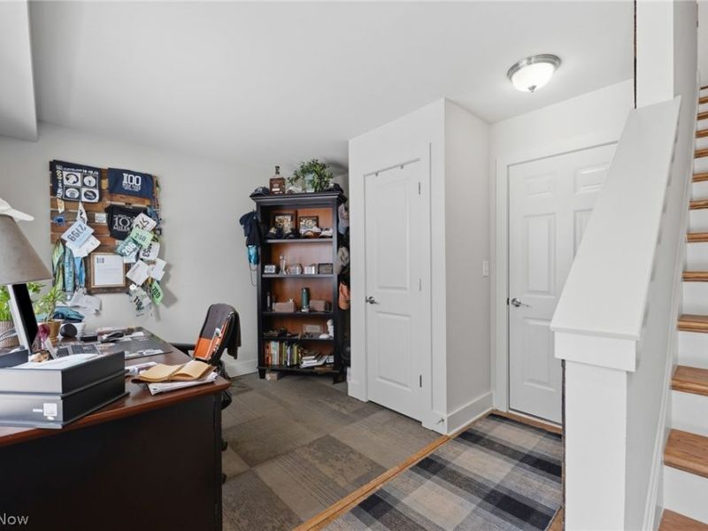 7306 Marina Court, Cleveland, OH 44102 Photo 5