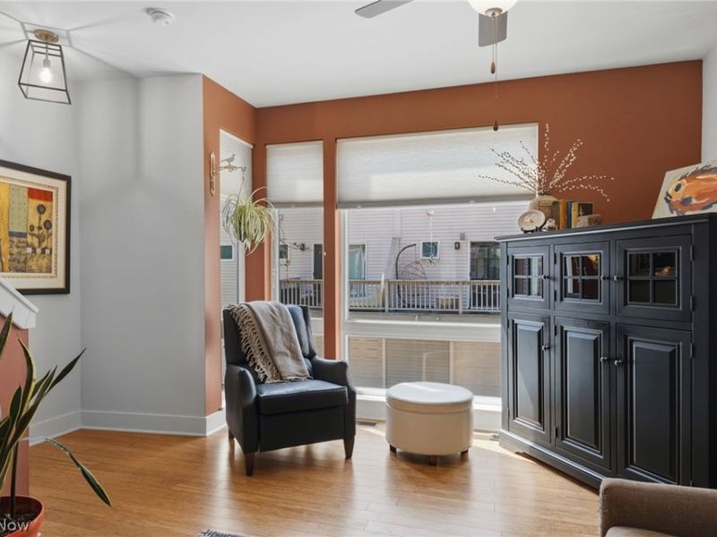 7306 Marina Court, Cleveland, OH 44102 Photo 8