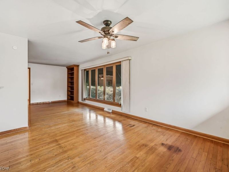 444 Grandview Avenue SE, Hubbard, OH 44425 Photo 22