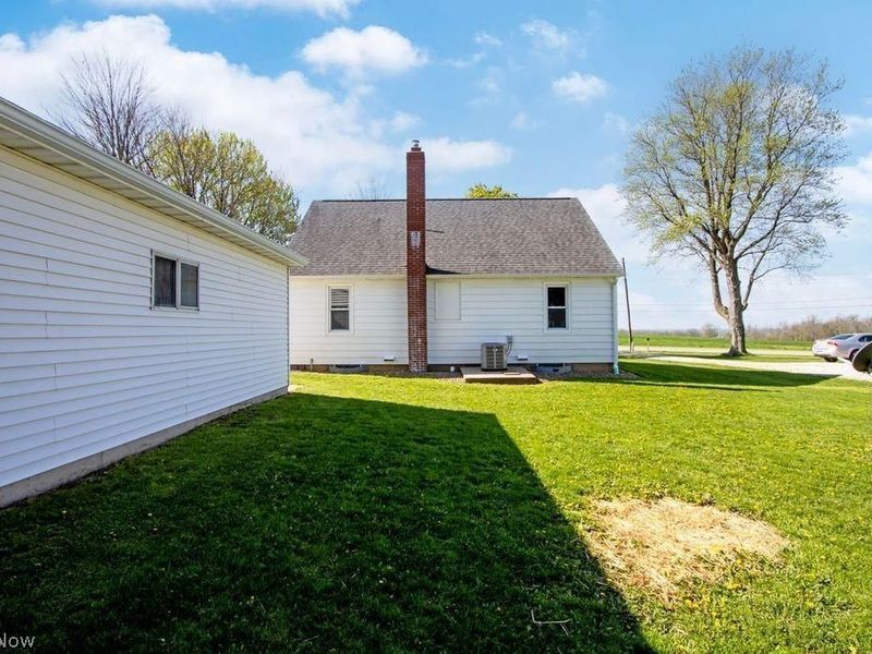 8633 Ashland Road, Wooster, OH 44691 Photo 2