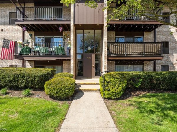 16375 Heather Lane , Unit F104, Middleburg Heights, OH 44130