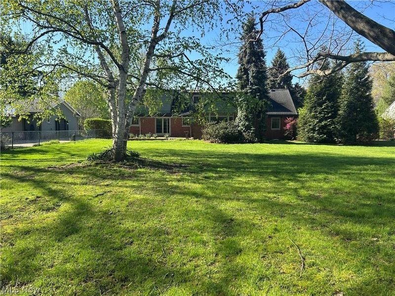 21570 Erie Road, Rocky River, OH 44116 Photo 39