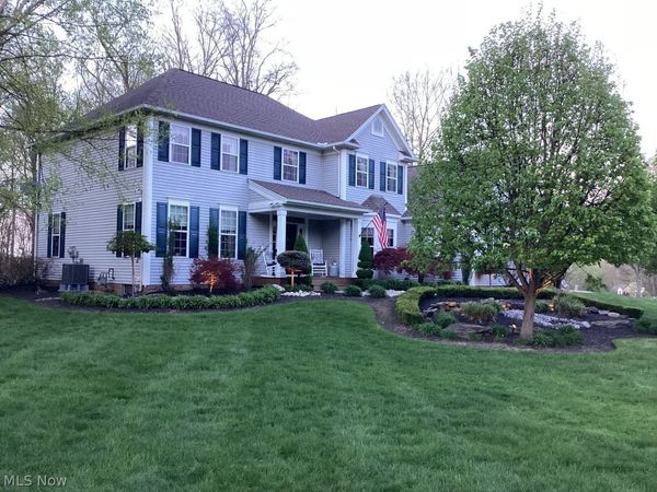 Chagrin Falls, OH 44023