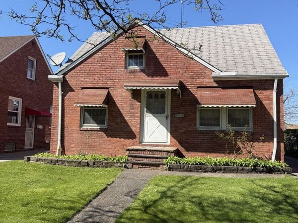 13426 Gilmore Avenue , Cleveland, OH 44135