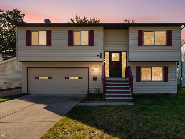 22504 Felch Street , Warrensville Heights, OH 44128