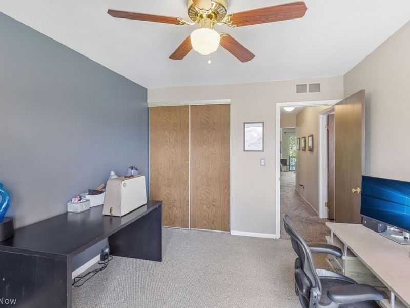 6290 Greenwood, Unit 206, Sagamore Hills, OH 44067 Photo 12