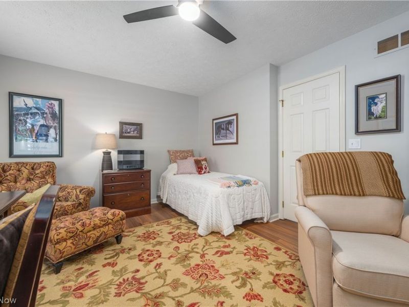 33785 Lake Road, Avon Lake, OH 44012 Photo 31