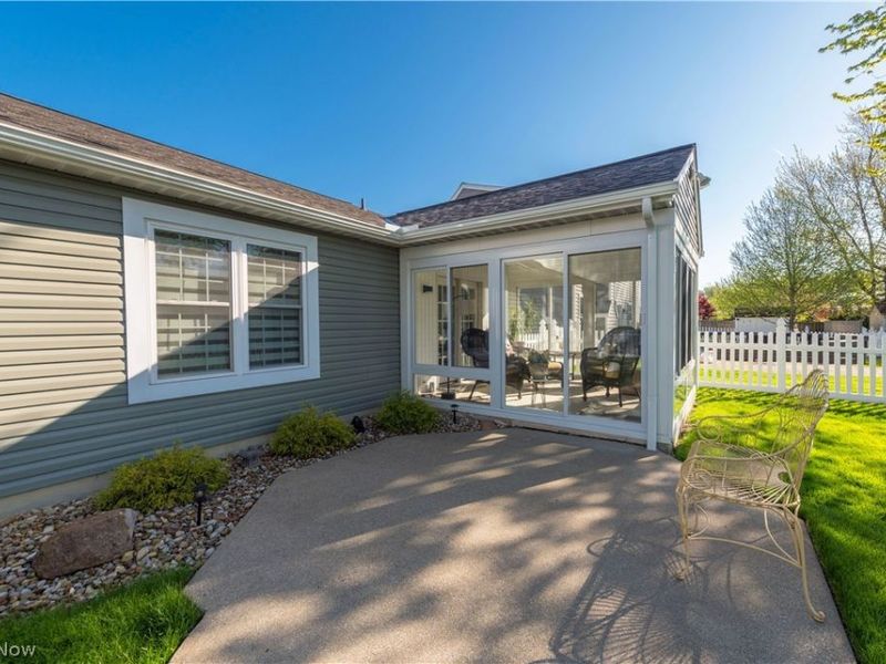 33785 Lake Road, Avon Lake, OH 44012 Photo 37