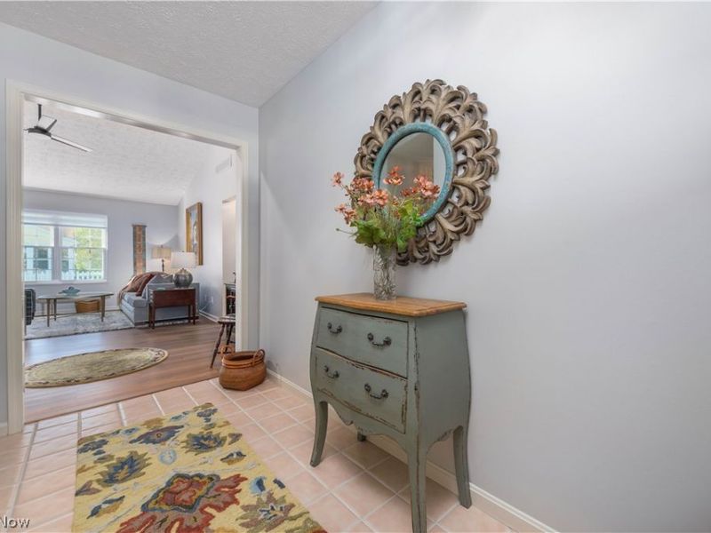 33785 Lake Road, Avon Lake, OH 44012 Photo 5