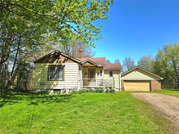 5179 E Maple Avenue , Geneva, OH 44041