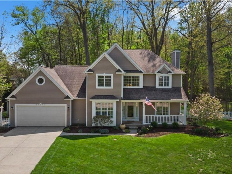 35295 Livingston Drive, Avon, OH 44011 Photo 1
