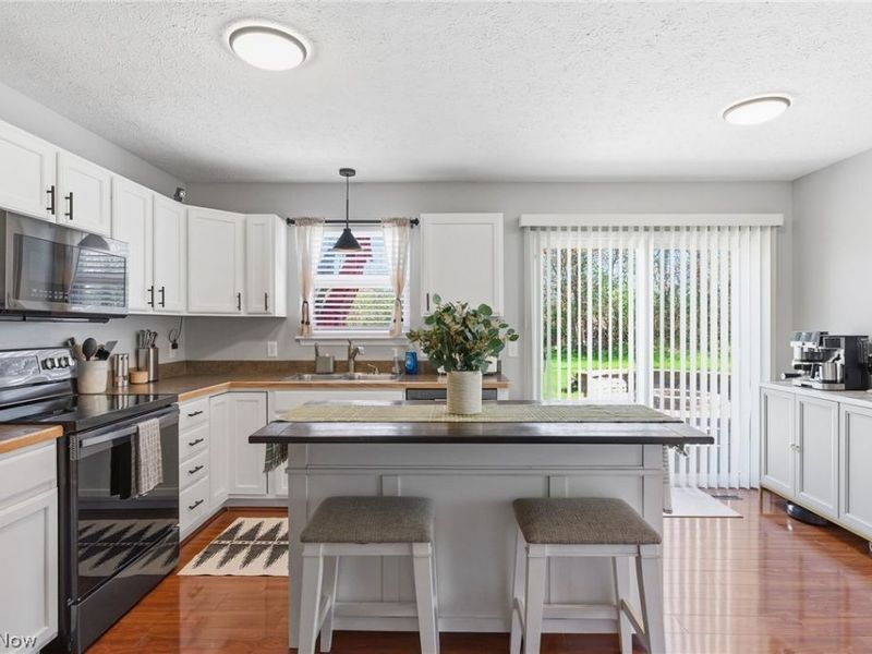 4907 Kennebank Lane, Medina, OH 44256 Photo 6