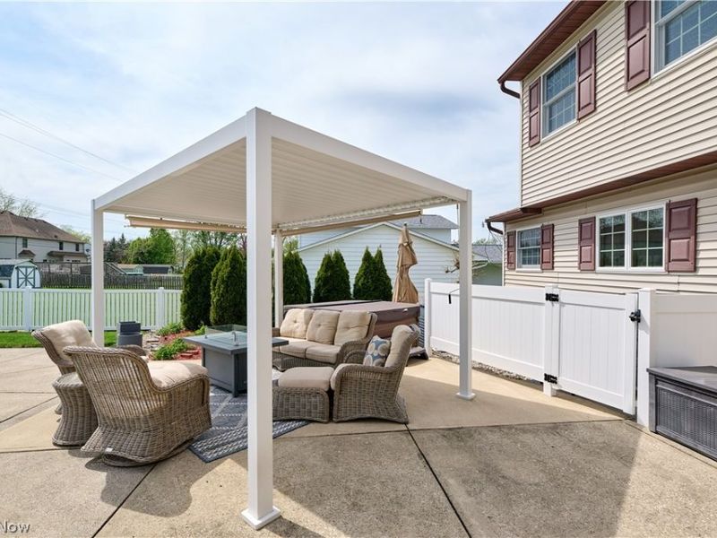 361 Crestview Drive, Elyria, OH 44035 Photo 35