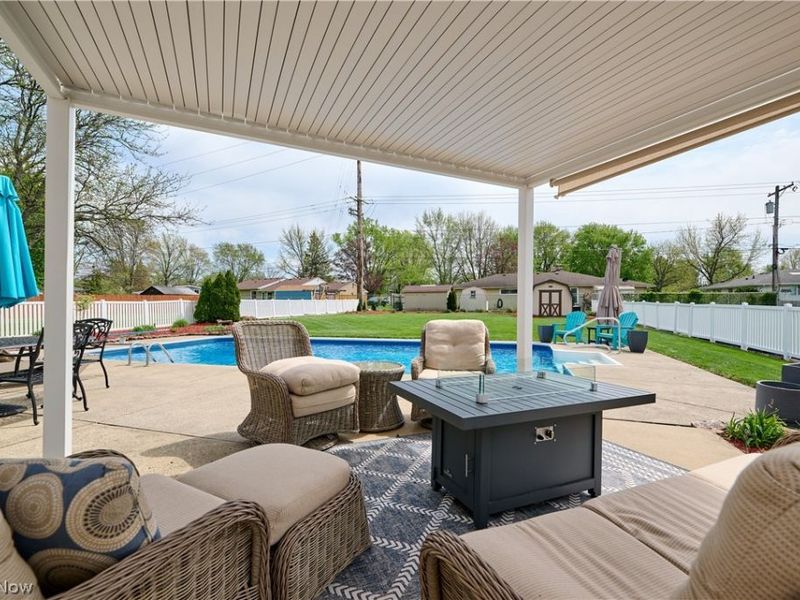 361 Crestview Drive, Elyria, OH 44035 Photo 37