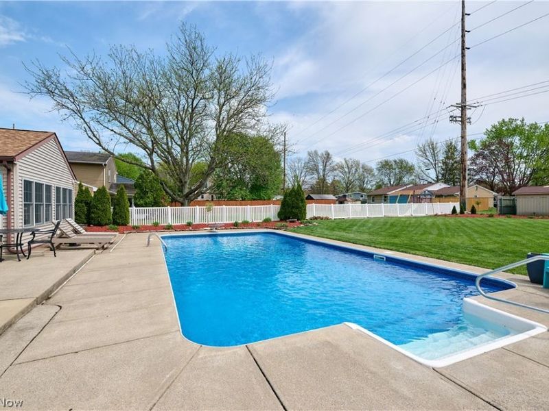 361 Crestview Drive, Elyria, OH 44035 Photo 38