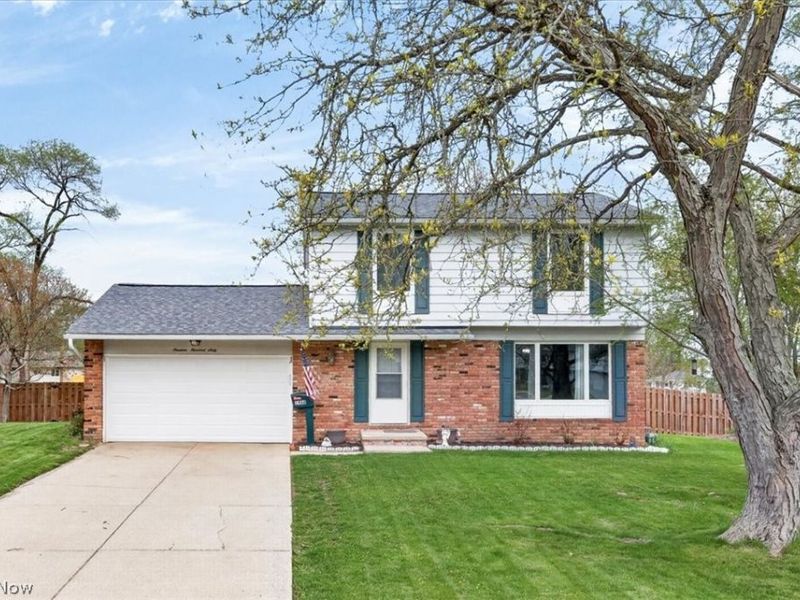 1960 Jo Ann Drive, Parma, OH 44134 Photo 2