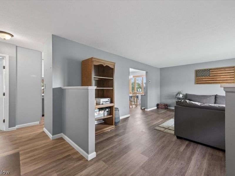 1960 Jo Ann Drive, Parma, OH 44134 Photo 5