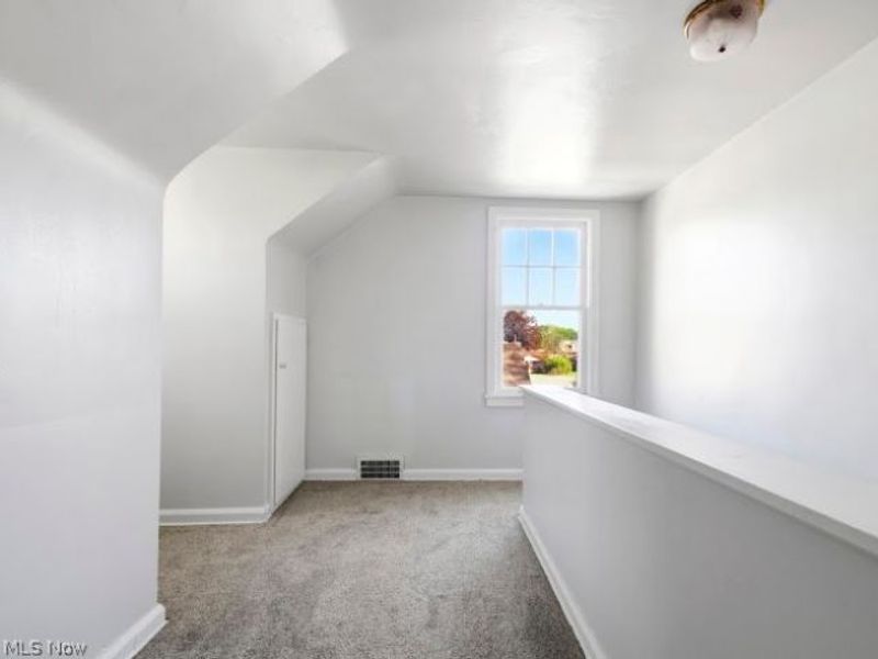 7027 Amherst Avenue , Youngstown, OH 44512 Photo 10