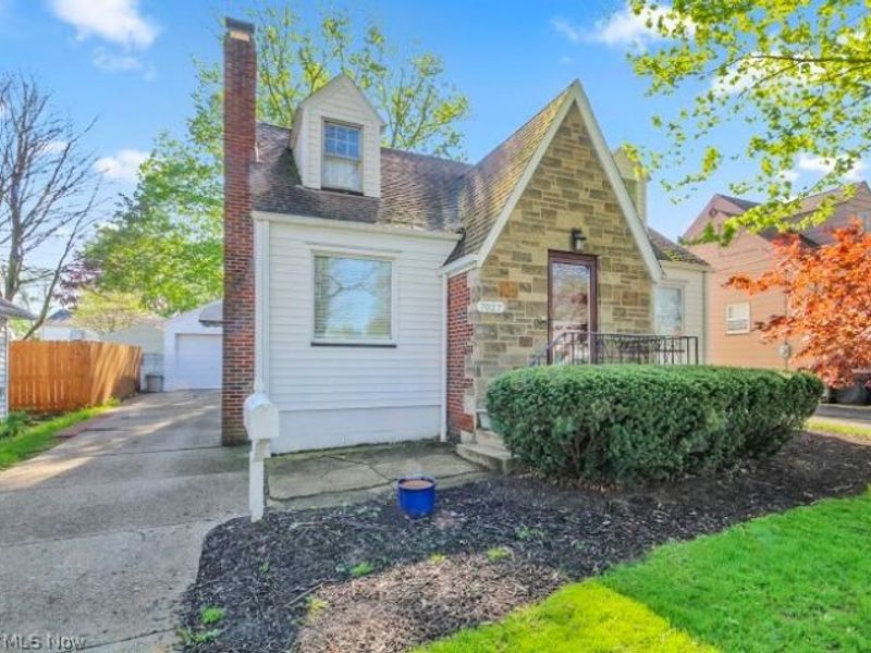 7027 Amherst Avenue , Youngstown, OH 44512 Photo 15