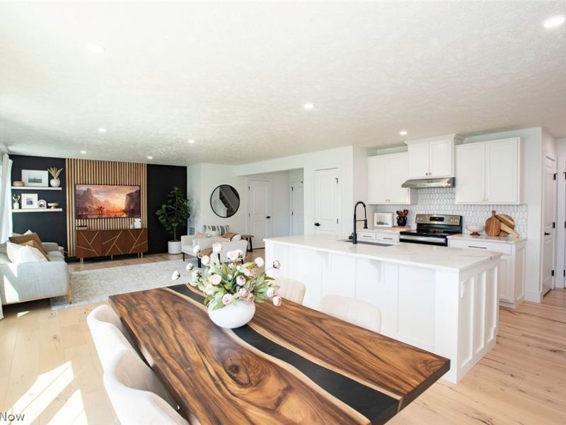 36267 Lands Ends Drive, North Ridgeville, OH 44039 Photo 9