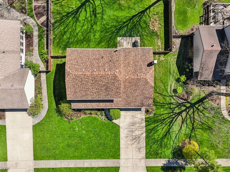 8461 Glenbrook Drive, Olmsted Township, OH 44138 Photo 39