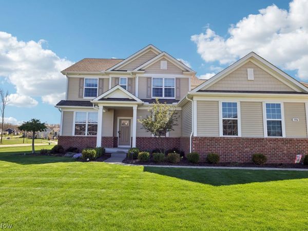 596 Cara Court , Aurora, OH 44202
