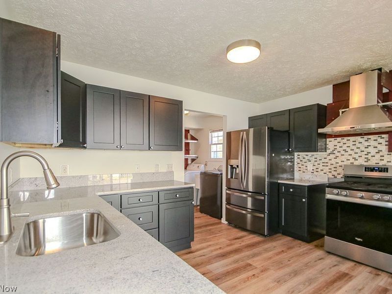 30811 Grant Street, Wickliffe, OH 44092 Photo 2