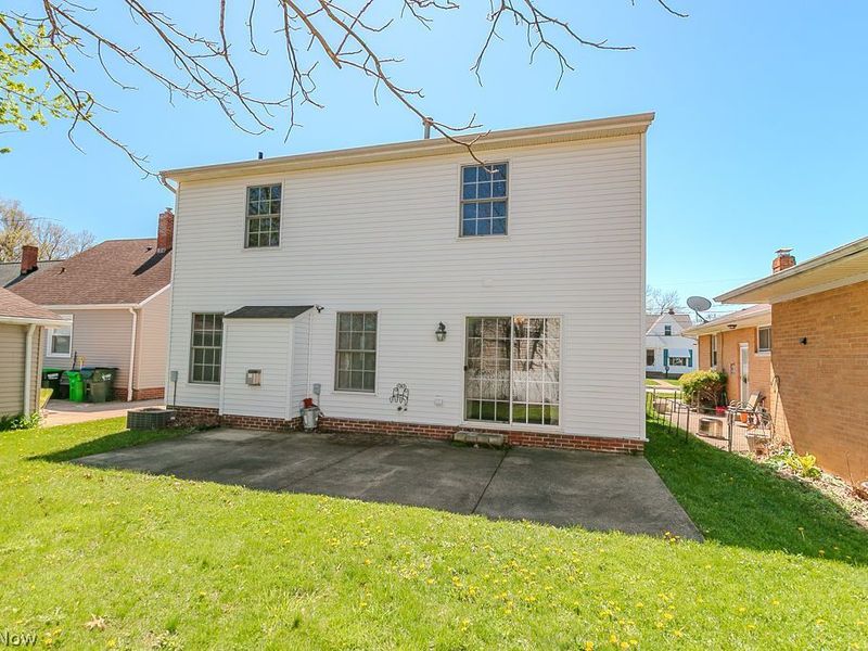 30811 Grant Street, Wickliffe, OH 44092 Photo 4