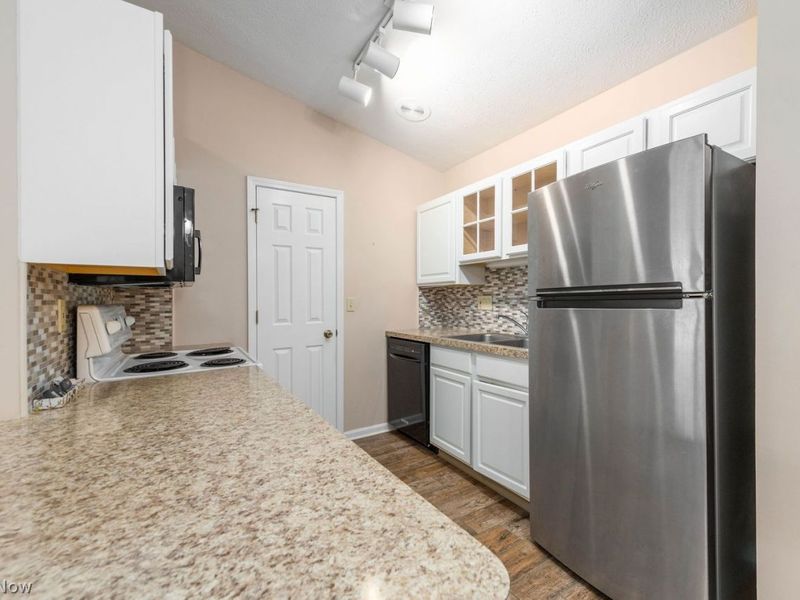 2716 Shakespeare Lane, Avon, OH 44011 Photo 15