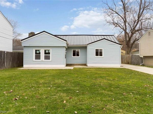 5279 Main Avenue , North Ridgeville, OH 44039