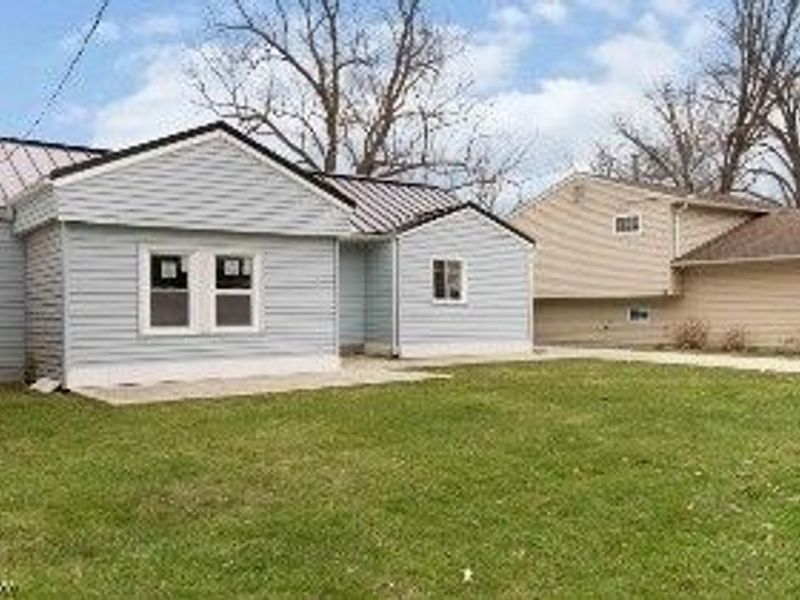 5279 Main Avenue, North Ridgeville, OH 44039 Photo 2