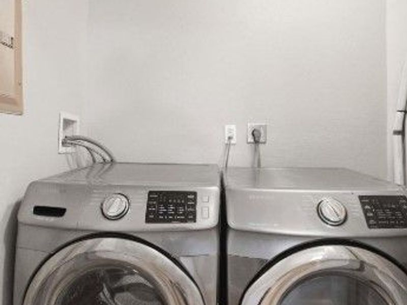 5279 Main Avenue, North Ridgeville, OH 44039 Photo 23