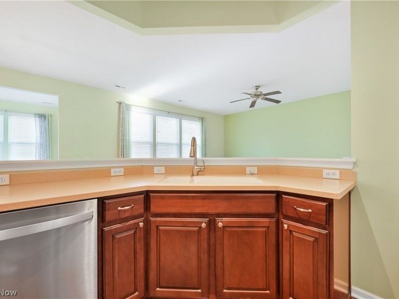 9344 Asbury Lane, North Ridgeville, OH 44039 Photo 11