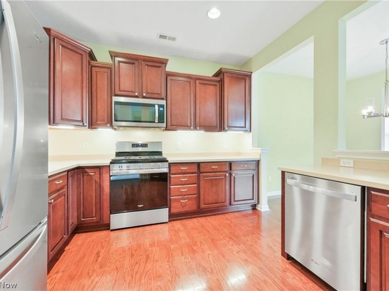 9344 Asbury Lane, North Ridgeville, OH 44039 Photo 12