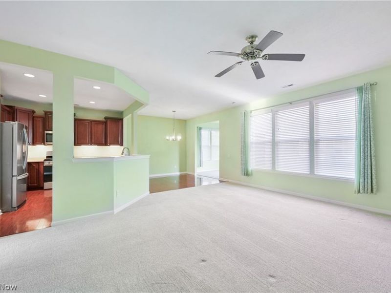 9344 Asbury Lane, North Ridgeville, OH 44039 Photo 6